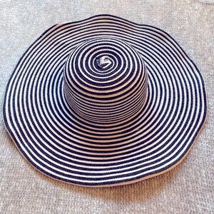 Magid Hats Natural Paper Sun Hat Black‎ Cream Striped Wide Brim One Size OSFM